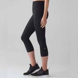 Lululemon Fast & Free Crop II Nulux 19 Black High Rise Quick Drying Lightweight